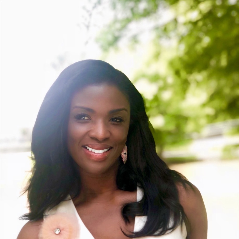 Meet your Posher, Angie, Houston, Texas
